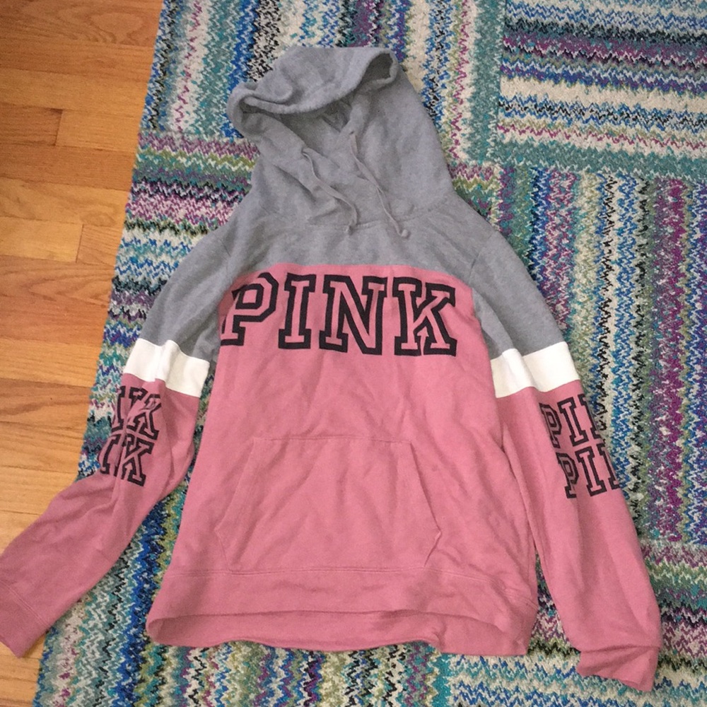 PINK Sweatshirt
